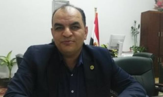 الدكتور أحمد العطار رئيس الإدارة المركزية للحجر الزراعى