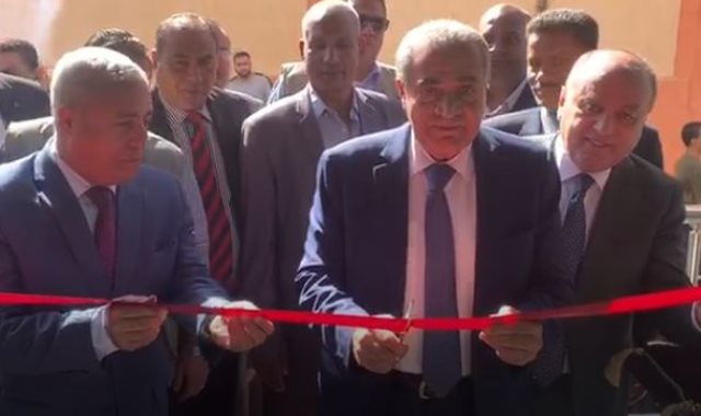 وزير التموين يفتتح هايبر ماركت بمنطقة دراو بمحافظة أسوان
