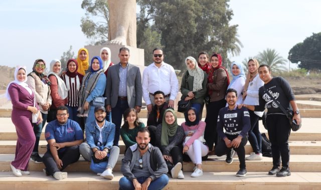 طلاب جامعة مصر