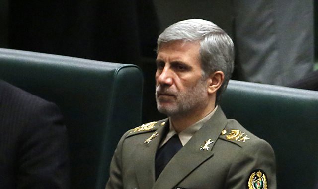 العميد أمير حاتم، وزير الدفاع الإيرانى