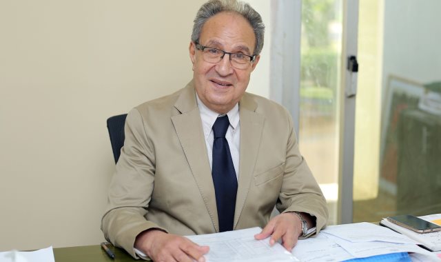  الدكتور محمد العزازي رئيس جامعة مصر للعلوم والتكنولوجيا