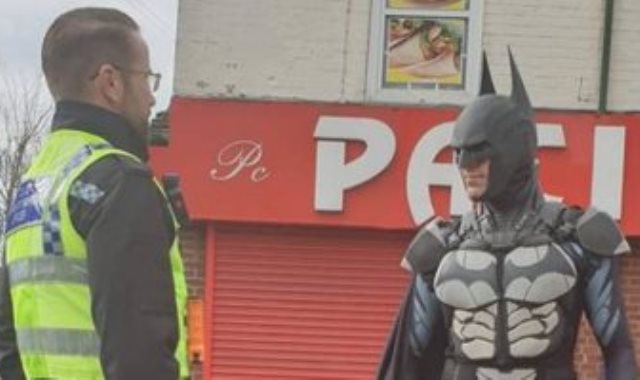 باتمان في شوارع بريطانيا