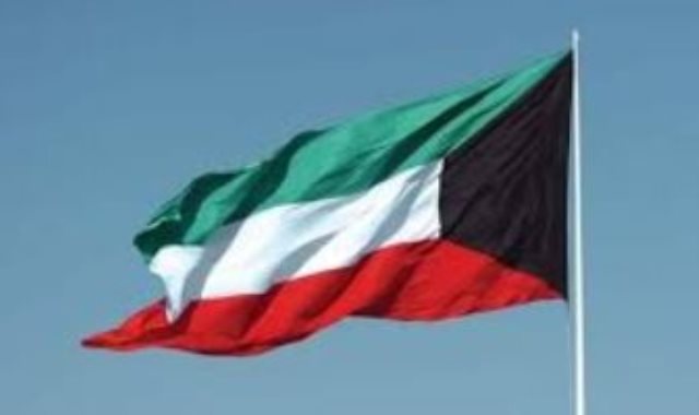 العلم الكويتى