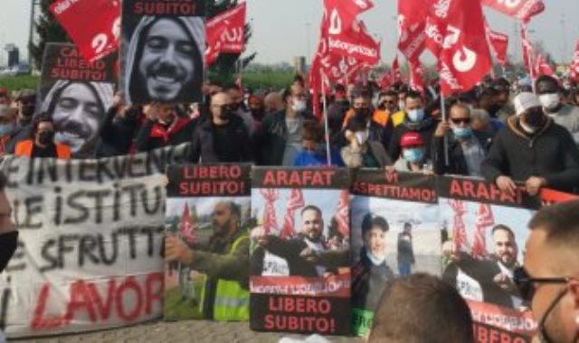 مظاهرات فى إيطاليا