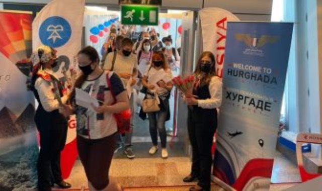 مطار الغردقة يستقبل رحلة روسية قادمة من موسكو