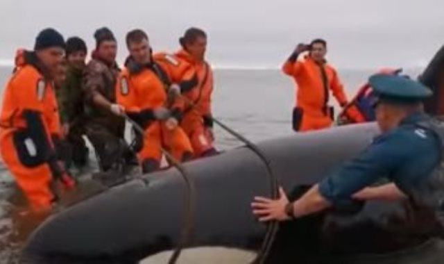 محاولة إنقاذ الحوت