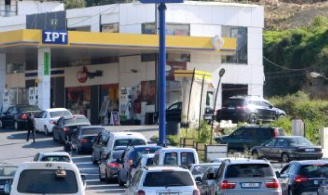 أزمة الوقود فى لبنان