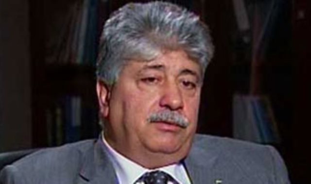 أحمد مجدلانى وزير التنمية الاجتماعية الفلسطينى
