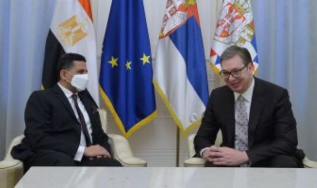 سفير مصر لدى بلجراد عمرو الجويلي يلتقى الرئيس الصربي