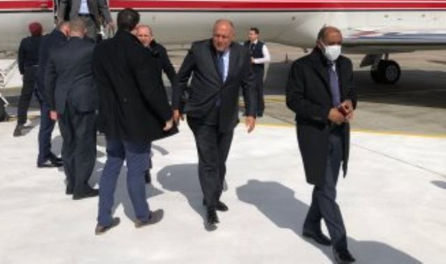 وزير الخارجية سامح شكري يصل وارسو