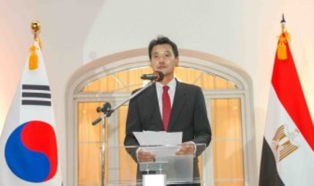 سفير كوريا الجنوبية لدى مصر هونج جين ووك
