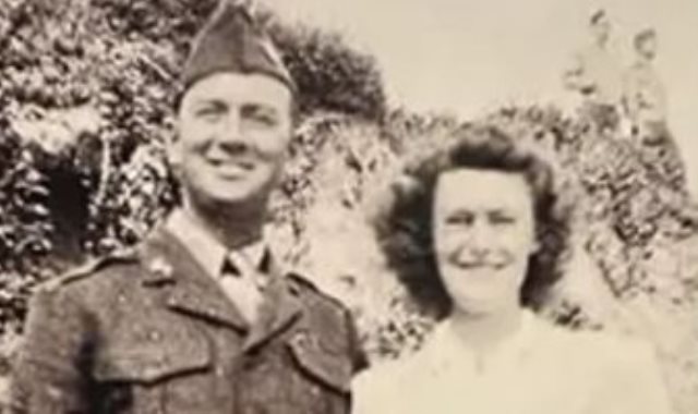 جندي امريكي وزوجته