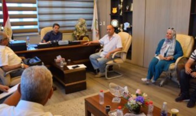 اجتماع رئيس جهاز الشيخ زايد مع ممثلي منطقة الثورة الخضراء