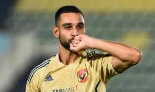 عمرو السولية لاعب الاهلى