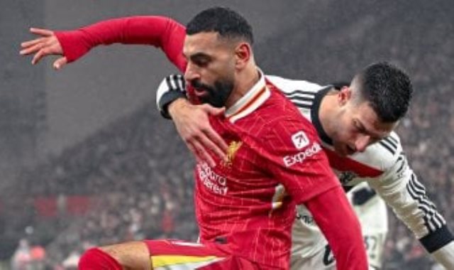 محمد صلاح خلال المباراة