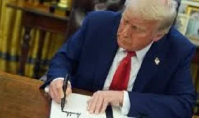 الرئيس الأمريكى دونالد ترامب الرئيس الأمريكى دونالد ترامب