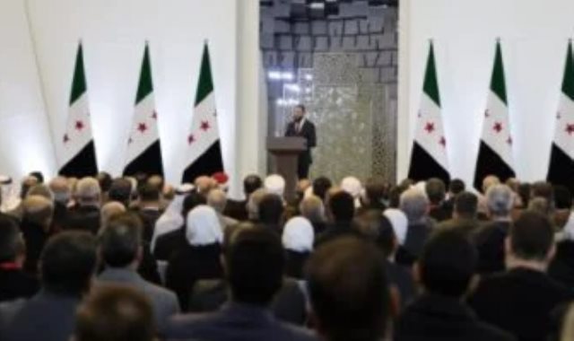 الرئيس السورى أحمد الشرع الرئيس السورى أحمد الشرع