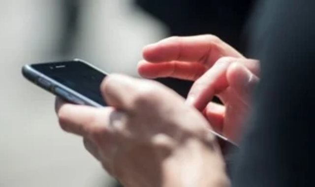 عقوبة حيازة المحمول داخل لجان امتحانات الثانوية العامة عقوبة حيازة المحمول داخل لجان امتحانات الثانوية العامة