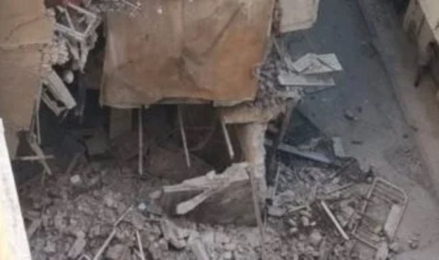 انهيار جزئى بعقار باكوس فى الإسكندرية انهيار جزئى بعقار باكوس فى الإسكندرية