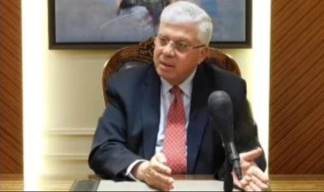 الدكتور أيمن عاشور وزير التعليم العالي الدكتور أيمن عاشور وزير التعليم العالي