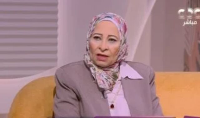د. سالمة نجا أستاذ علوم المواد بالمركز القومى للبحوث د. سالمة نجا أستاذ علوم المواد بالمركز القومى للبحوث