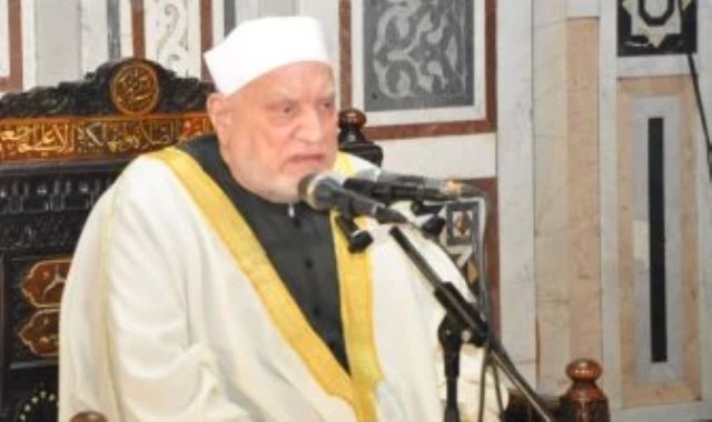 الراحل الدكتور أحمد عمر هاشم الراحل الدكتور أحمد عمر هاشم