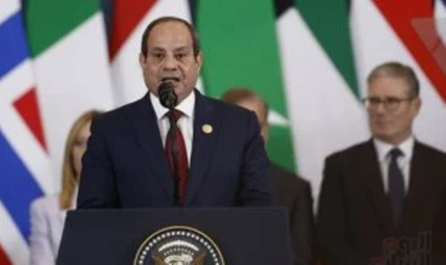 الرئيس عبد الفتاح السيسى الرئيس عبد الفتاح السيسى