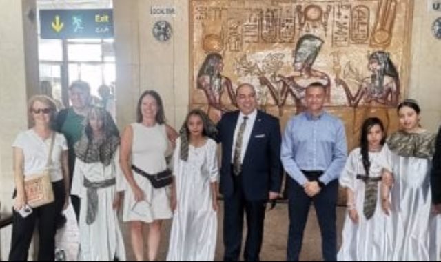 مطار أبو سمبل الدولي مطار أبو سمبل الدولي