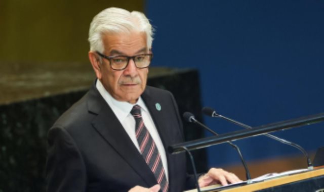 وزير دفاع باكستان خواجة آصف وزير دفاع باكستان خواجة آصف