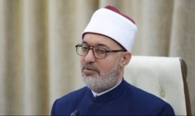 الدكتور نظير عياد مفتى الجمهورية الدكتور نظير عياد مفتى الجمهورية