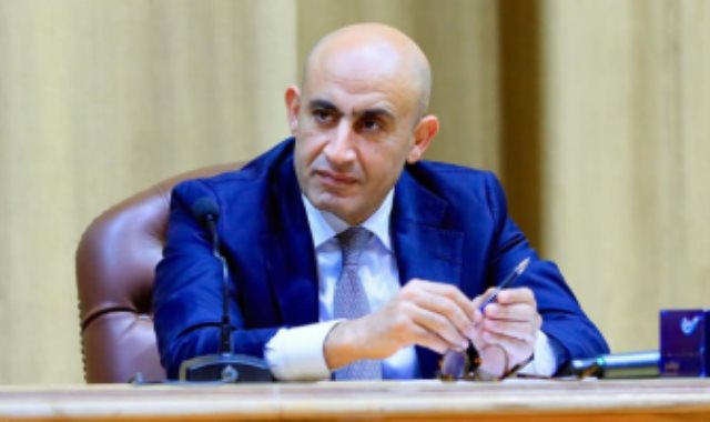 محمد عبد اللطيف وزير التربية والتعليم