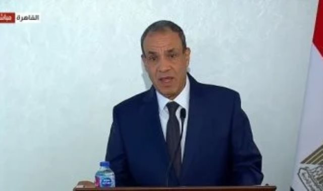 الدكتور بدر عبد العاطى وزير الخارجية