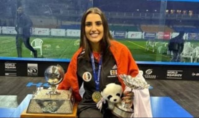 آمنة الطرابلسي أول رئيسة للاتحاد المصري للاسكواش