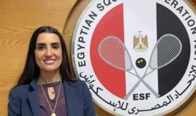 آمنة الطرابلسي رئيس الاتحاد المصري للاسكواش