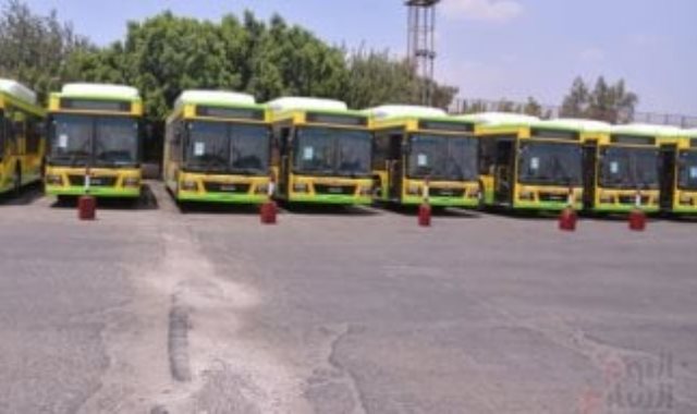 اتوبيسات النقل العام