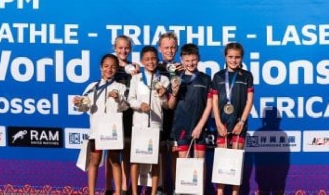 منتخب الخماسي الحديث