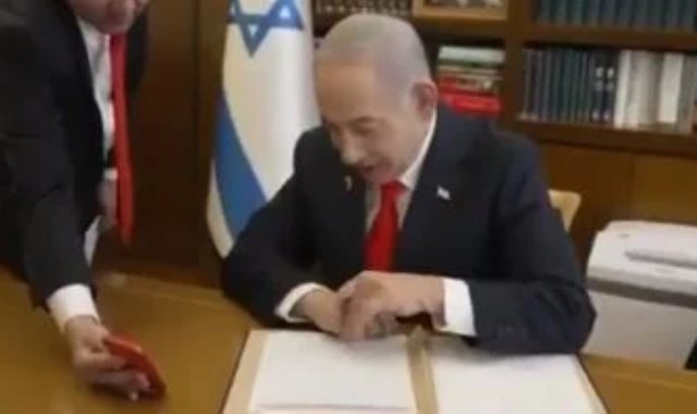 رئيس وزراء الاحتلال الإسرائيلي