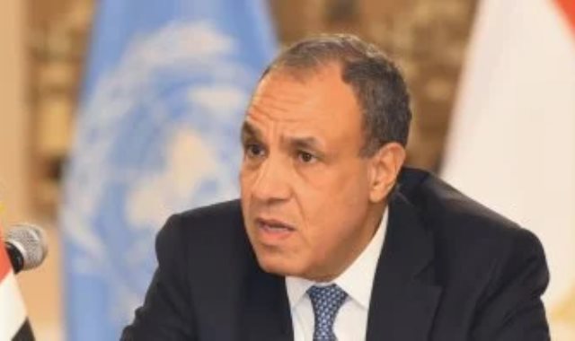 بدر عبد العاطي