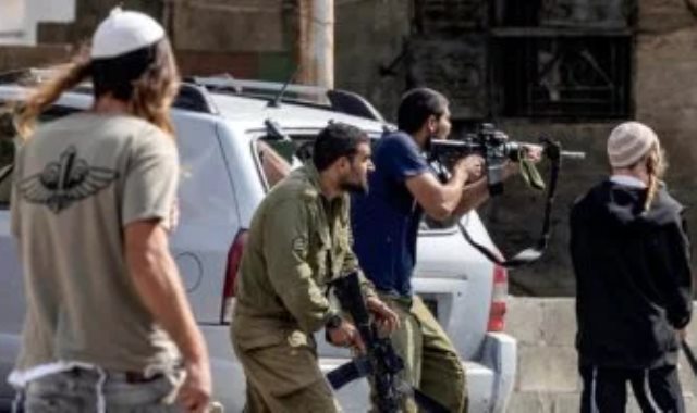 المستوطنين