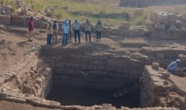 البعثة الصينية في معبد مونتو بالكرنك تعلن كشف بحيرة مقدسة بمساحة 50 متر