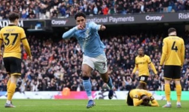 عمر مرموش نجم منتخب مصر ونادي مانشستر سيتي