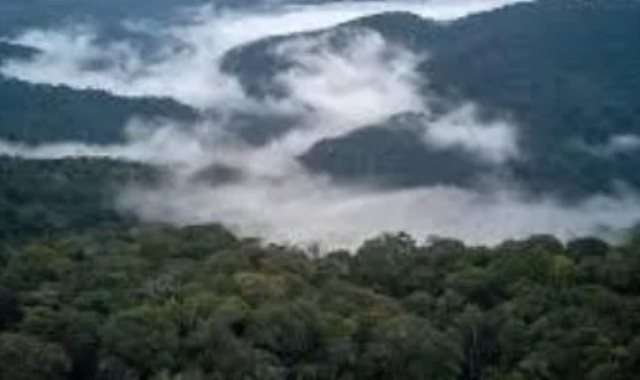 الانهار الطائرة