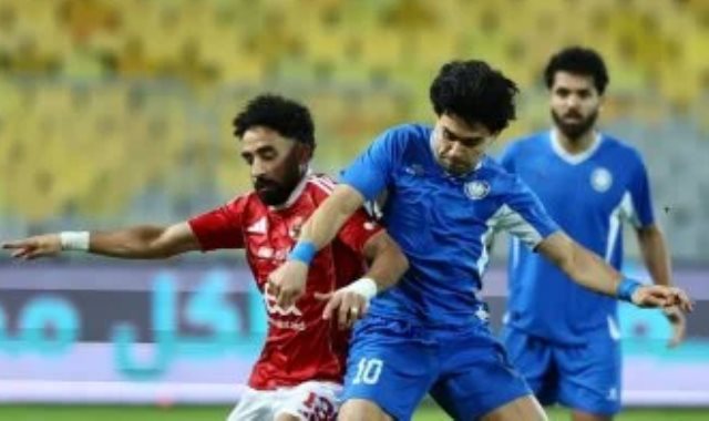 لقطة من مباراة الاهلي وسموحة أمس