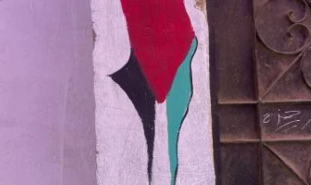 علم فلسطين حاضر فى الإفطار الجماعى بمنطقة فيصل