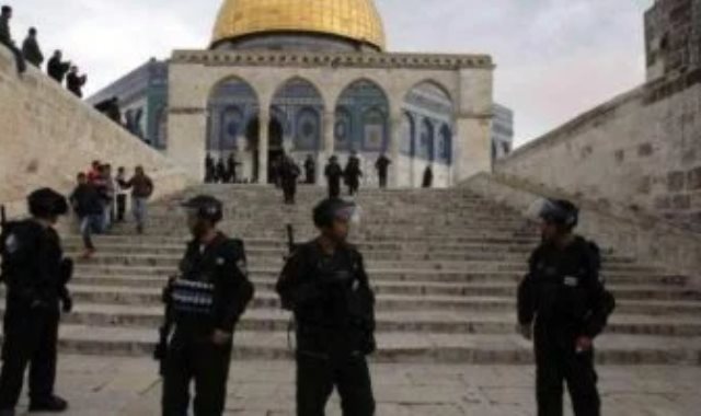غلق المسجد الأقصى