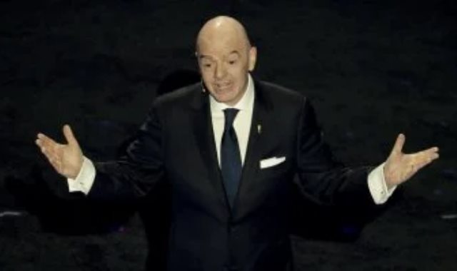 انفانتينو رئيس الاتحاد الدولي لكرة القدم
