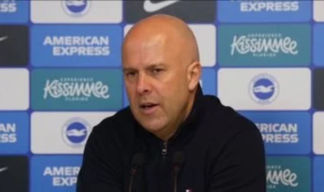 ارني سلوت مدرب ليفربول