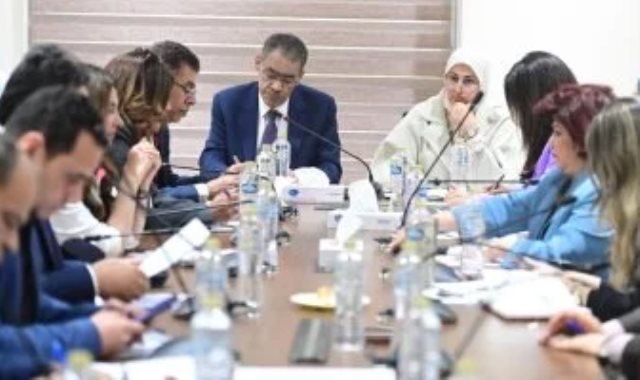 اجتماع اللجنة