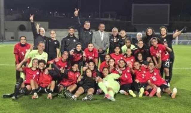 منتخب الكرة النسائية