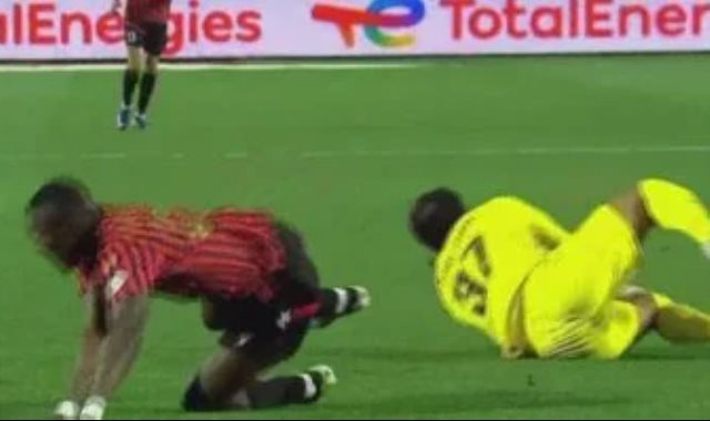 المهدى سليمان ينقذ مرمى الزمالك من هدف مؤكد أمام اتحاد العاصمة